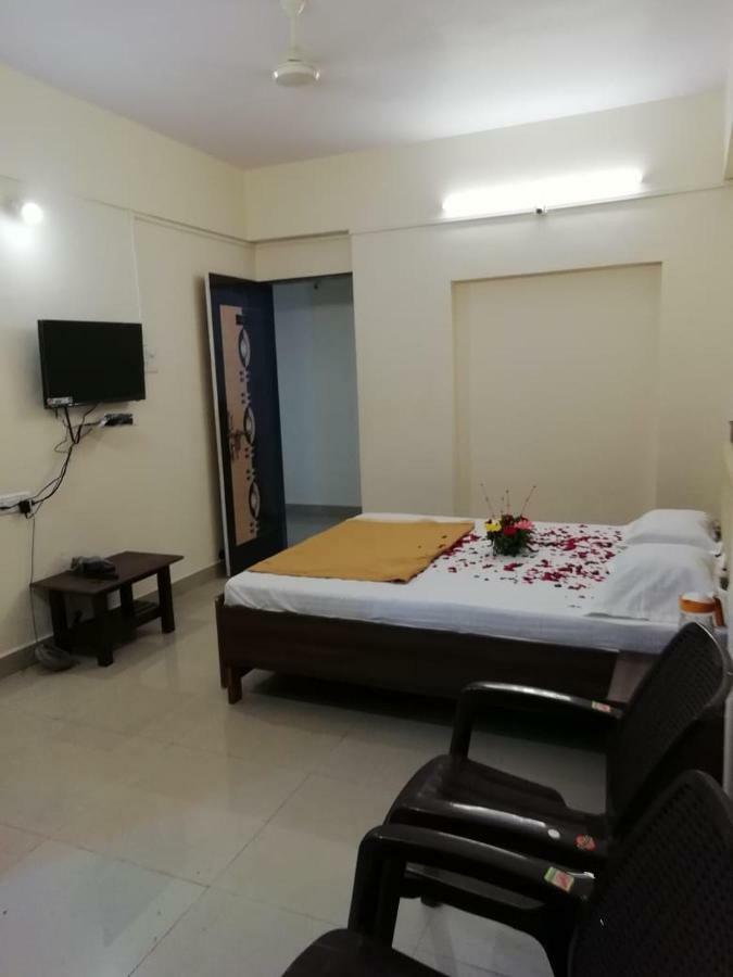 Maharaja Family Guest House Lonavala Exterior photo